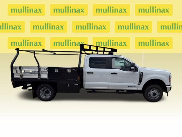 2025 Oxford White Ford Super Duty F-350 DRW XL 4X4 Chassis