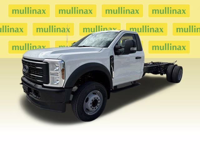 2024 Oxford White Ford Super Duty F-600 XL RWD Chassis