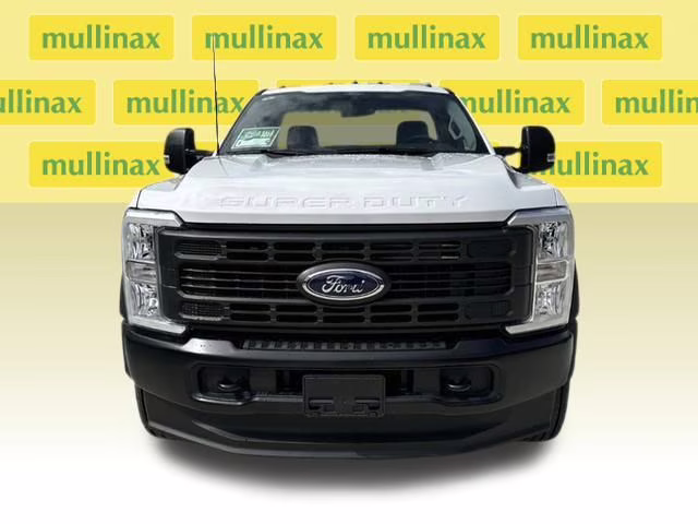 2024 Oxford White Ford Super Duty F-600 XL RWD Chassis