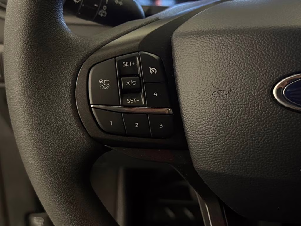 2025 Oxford White Ford Utility Police Interceptor Base AWD SUV