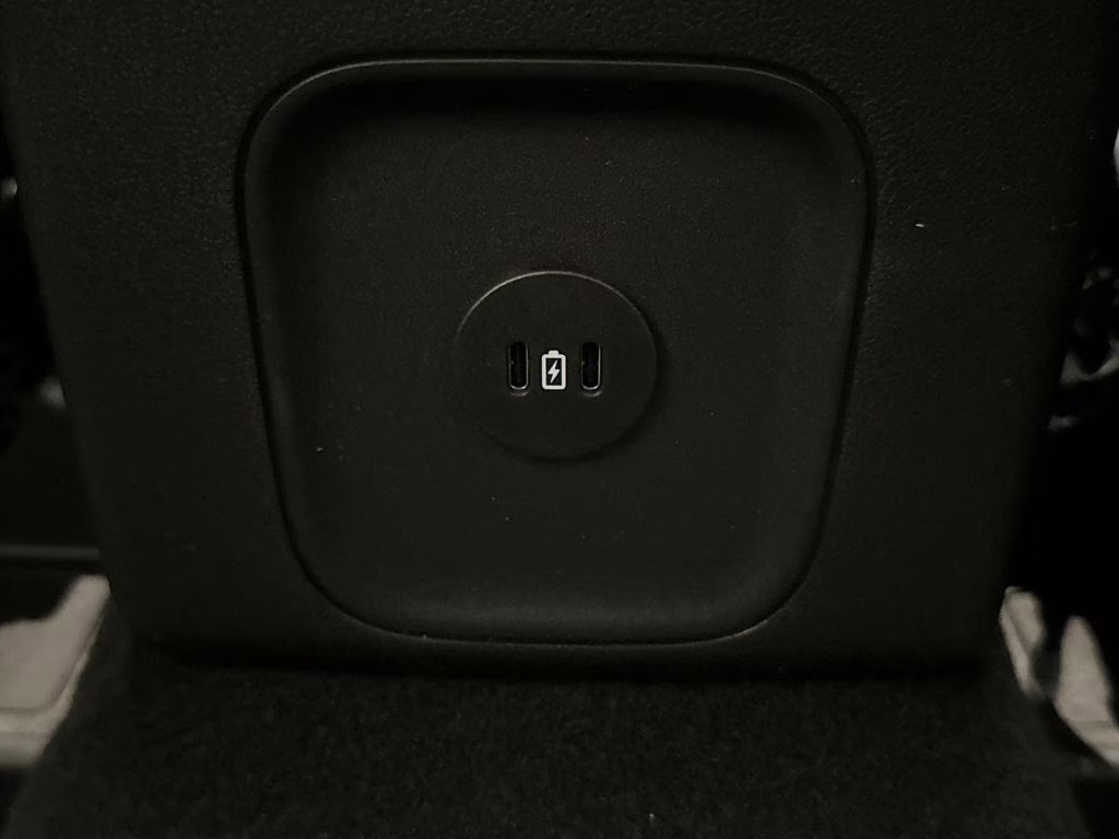 2026 Agate Black Metallic Ford Escape Active FWD SUV