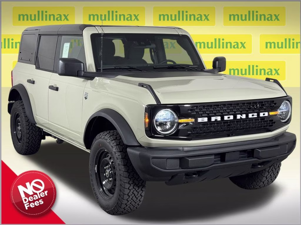 2026 Desert Sand Ford Bronco Big Bend 4X4 SUV