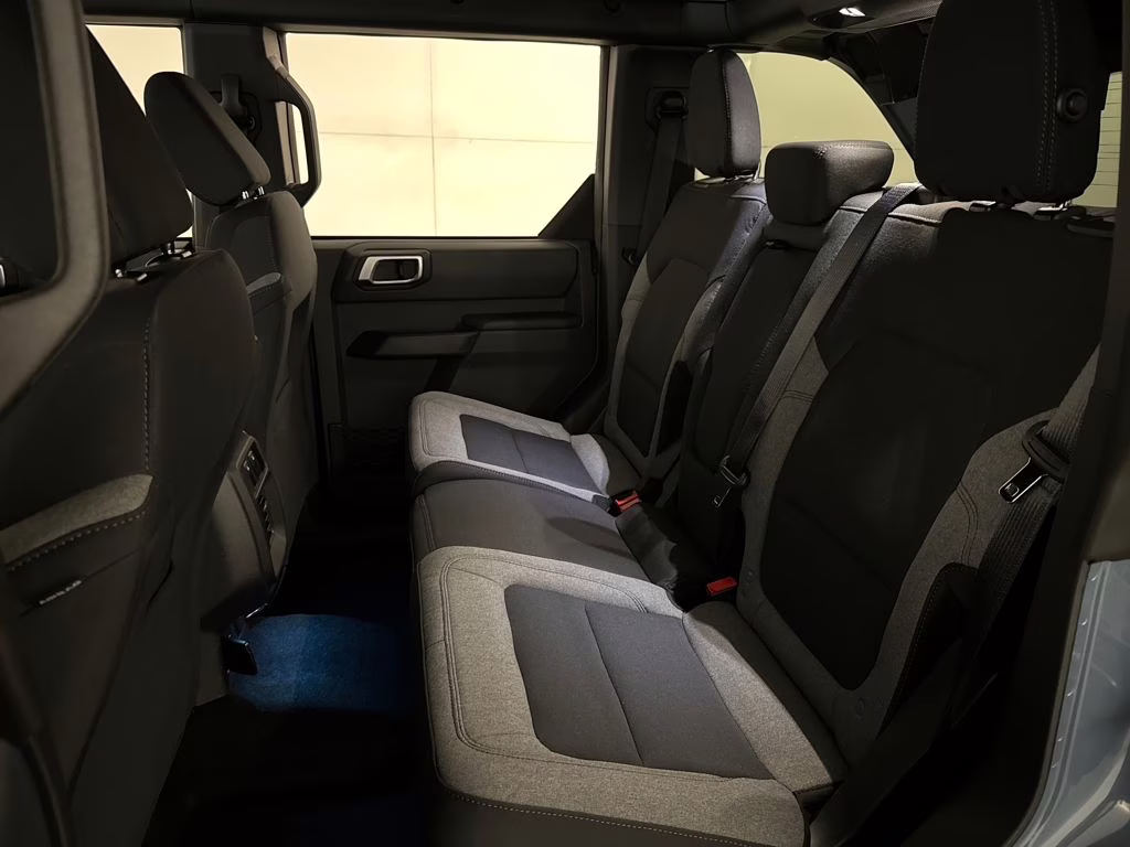 2025 Azure Gray Metallic Tri-Coat Ford Bronco Big Bend 4X4 SUV