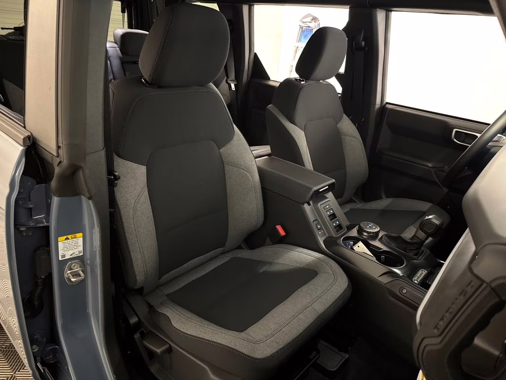 2025 Azure Gray Metallic Tri-Coat Ford Bronco Big Bend 4X4 SUV