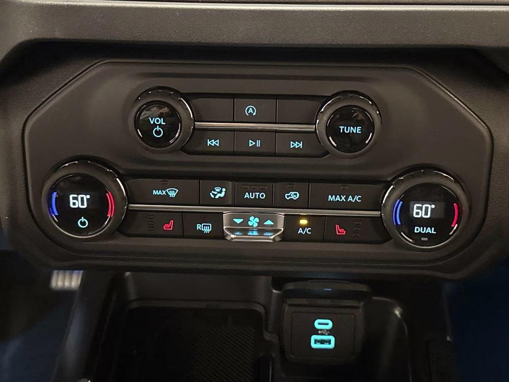 2025 Azure Gray Metallic Tri-Coat Ford Bronco Big Bend 4X4 SUV