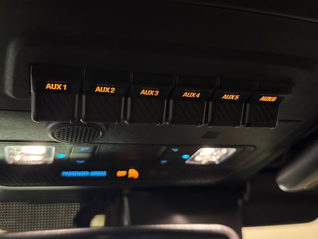 2025 Azure Gray Metallic Tri-Coat Ford Bronco Badlands 4X4 SUV