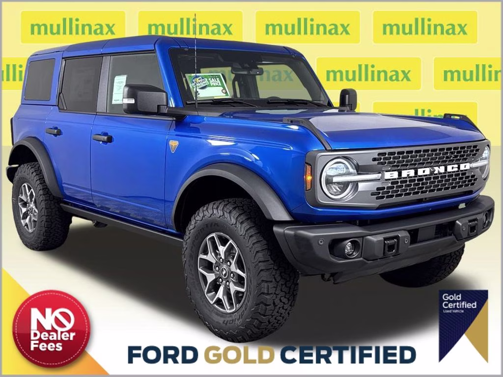 2025 Velocity Blue Metallic Ford Bronco Badlands 4X4 SUV