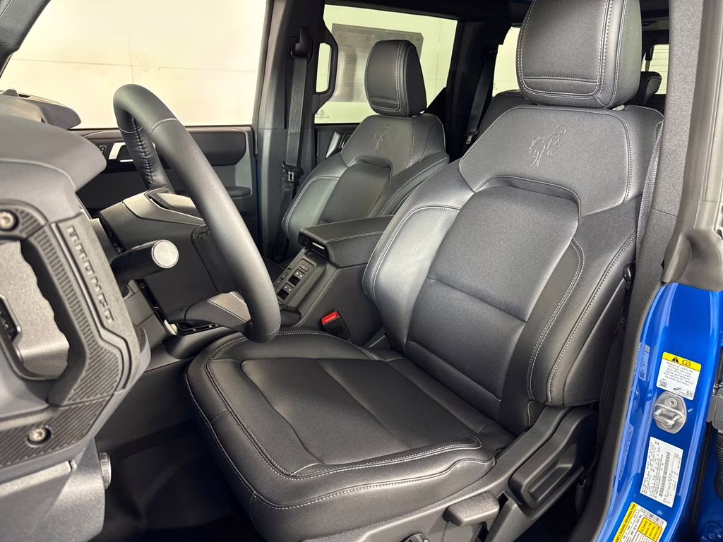 2025 Velocity Blue Metallic Ford Bronco Badlands 4X4 SUV