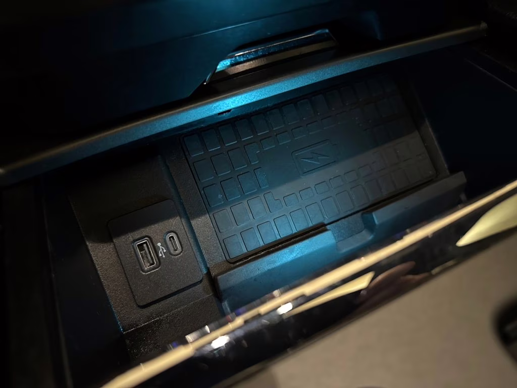 2020 Agate Black Ford Expedition XLT RWD SUV