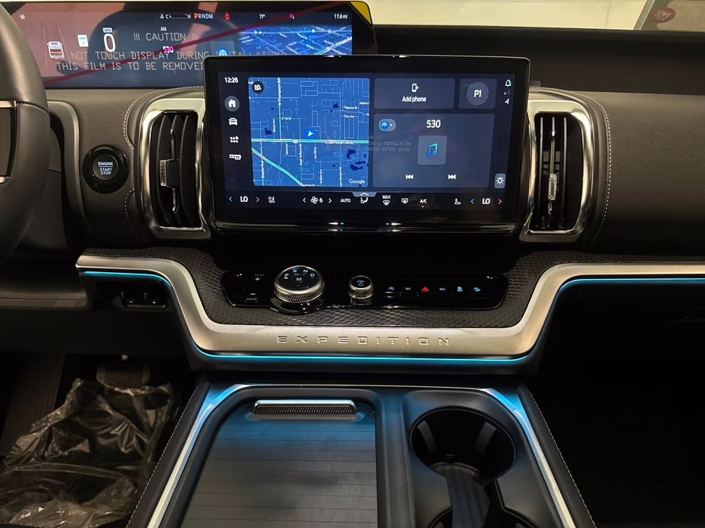 2026 Glacier Gray Metallic Tri-Coat Ford Expedition Platinum 4X4 SUV