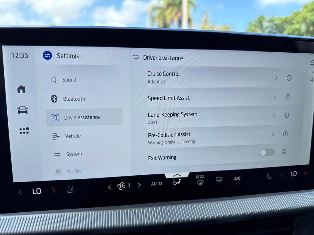 2026 Agate Black Metallic Ford Explorer Platinum 4X4 SUV