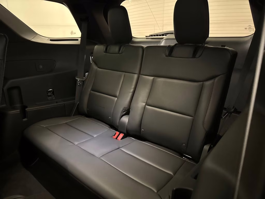 2026 Star White Metallic Tri-Coat Ford Explorer ST 4X4 SUV