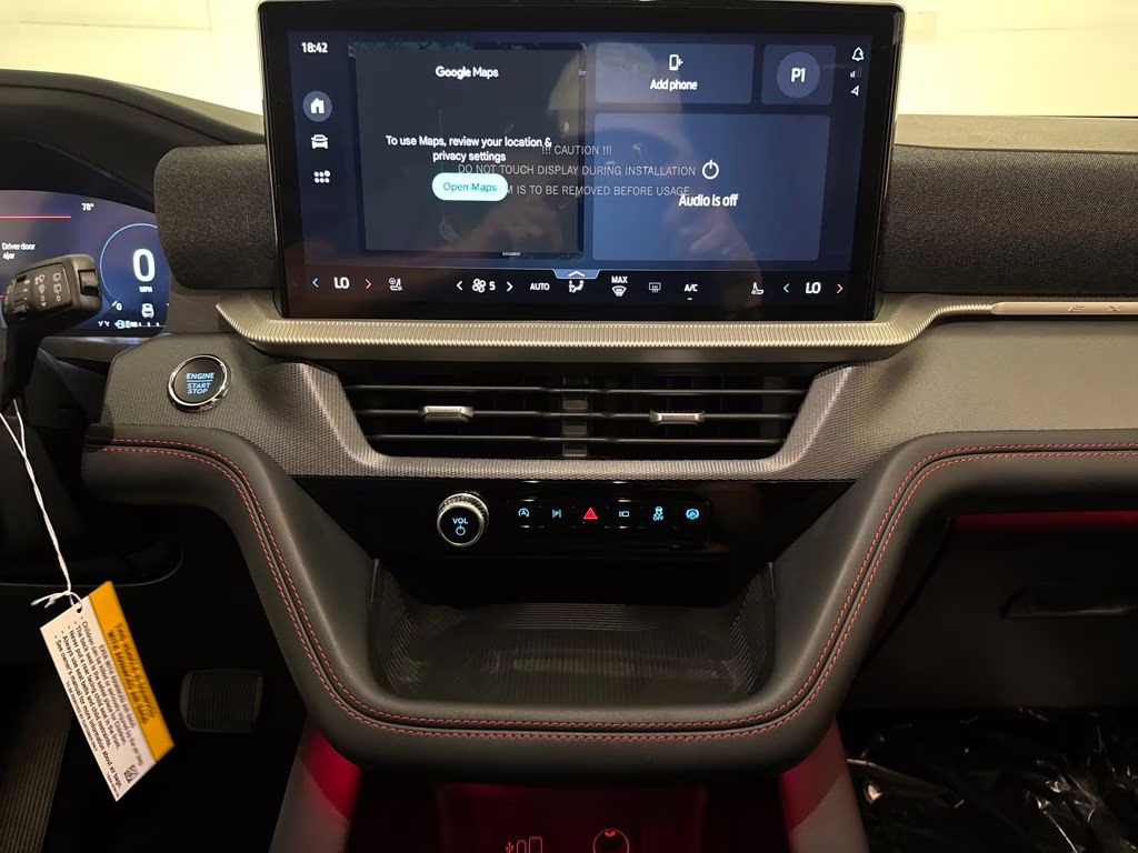 2026 Star White Metallic Tri-Coat Ford Explorer ST 4X4 SUV