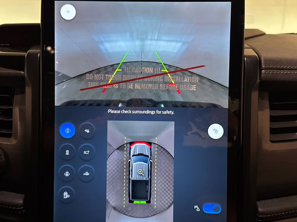 2025 Agate Black Metallic Ford F-150 Lightning Flash AWD Truck