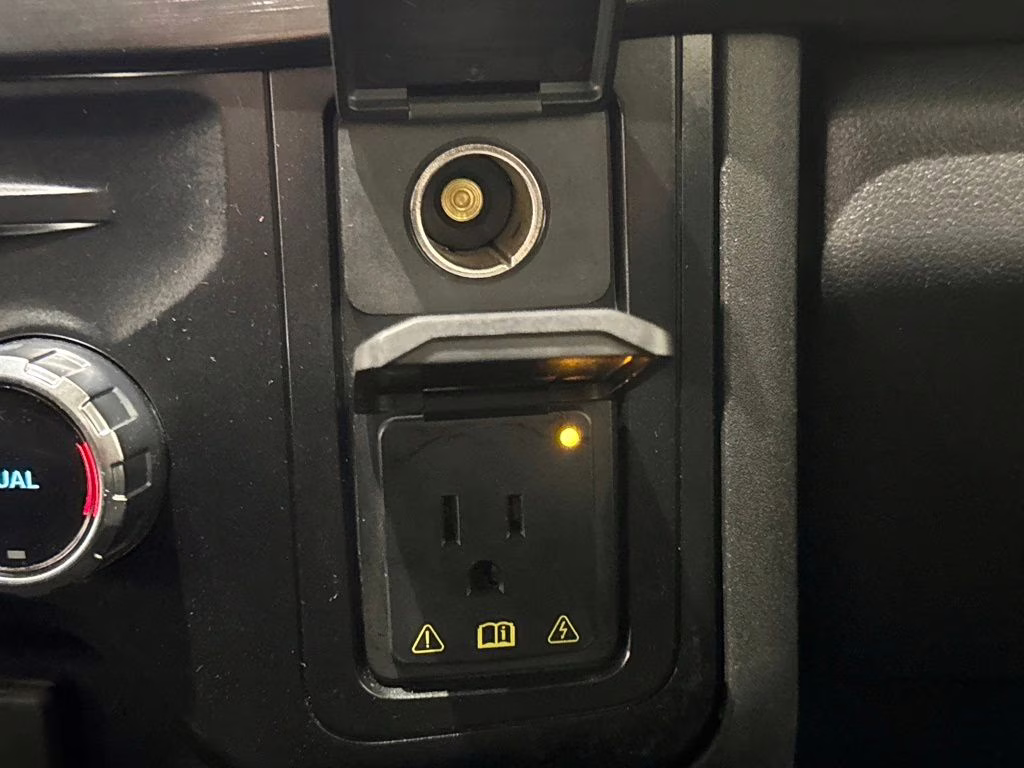 2024 Carbonized Gray Metallic Ford Super Duty F-250 SRW Lariat 4X4 Truck