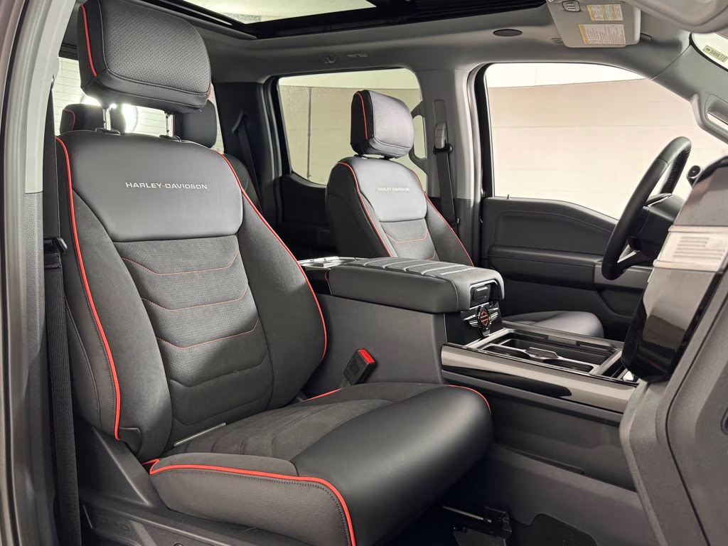 2026 Agate Black Metallic Ford Super Duty F-250 SRW HARLEY DAVIDSON 4X4 Truck