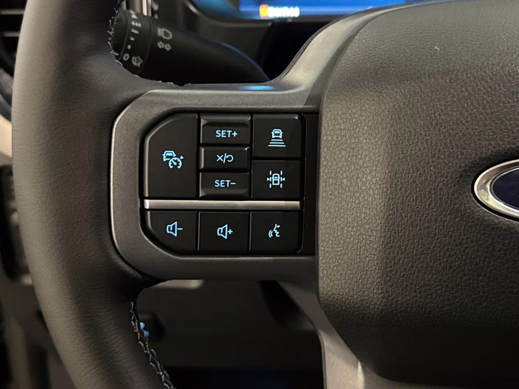 2026 Agate Black Metallic Ford Super Duty F-250 SRW Lariat 4X4 Truck