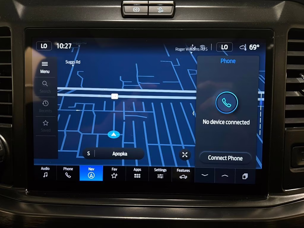 2026 Star White Metallic Tri-Coat Ford Super Duty F-250 SRW Lariat 4X4 Truck