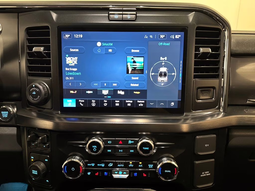 2026 Agate Black Metallic Ford Super Duty F-250 SRW Lariat 4X4 Truck