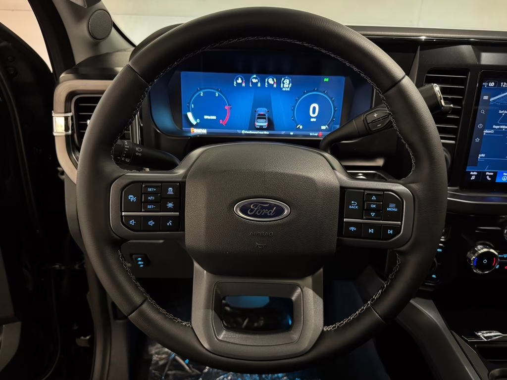 2026 Agate Black Metallic Ford Super Duty F-250 SRW Lariat 4X4 Truck