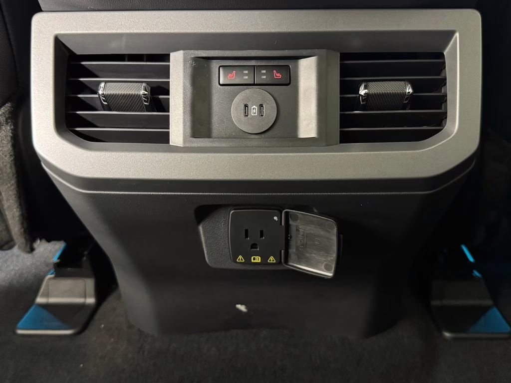 2026 Agate Black Metallic Ford Super Duty F-250 SRW Lariat 4X4 Truck