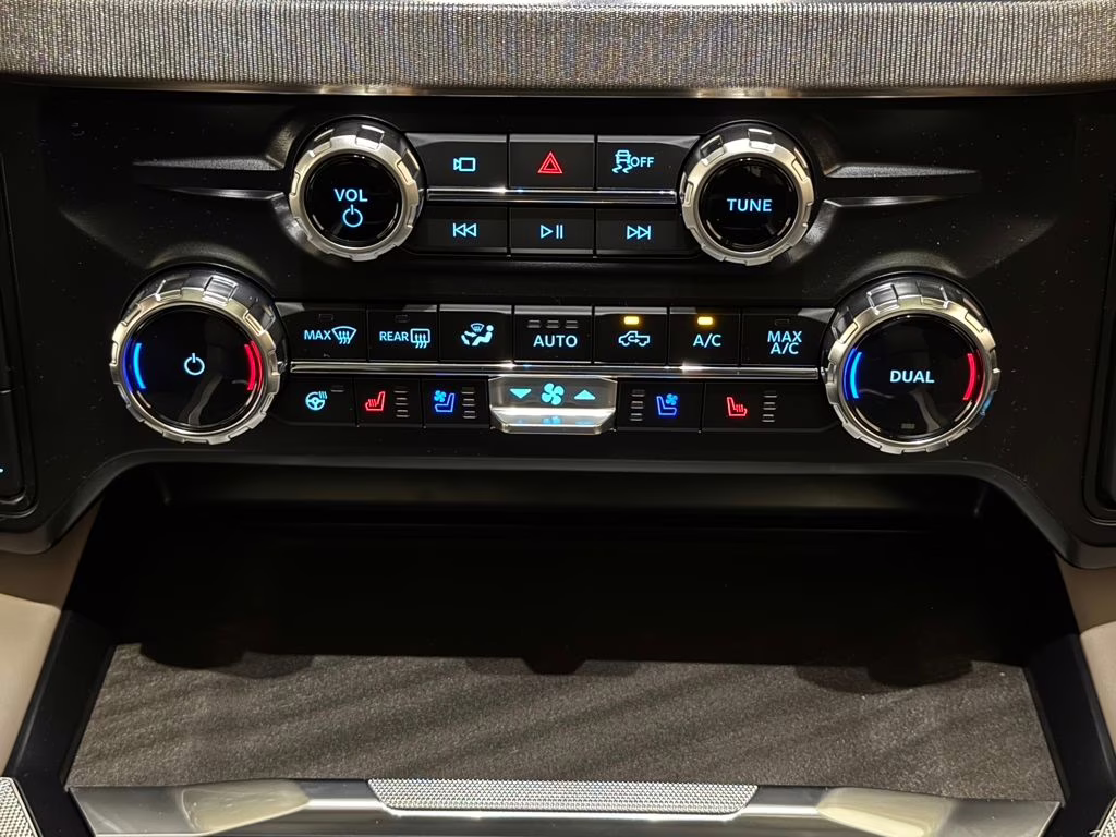 2026 Glacier Gray Metallic TriCoat Ford Super Duty F-350 DRW Platinum 4X4 Truck