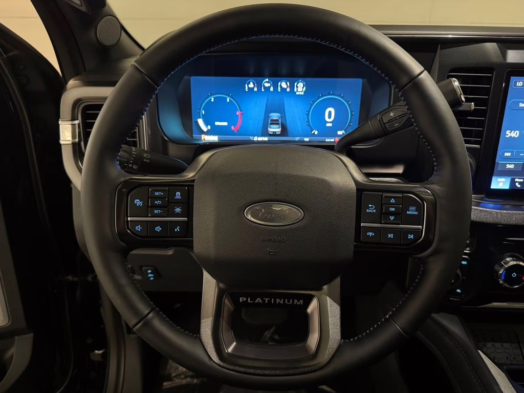 2026 Agate Black Metallic Ford Super Duty F-350 DRW Platinum 4X4 Truck