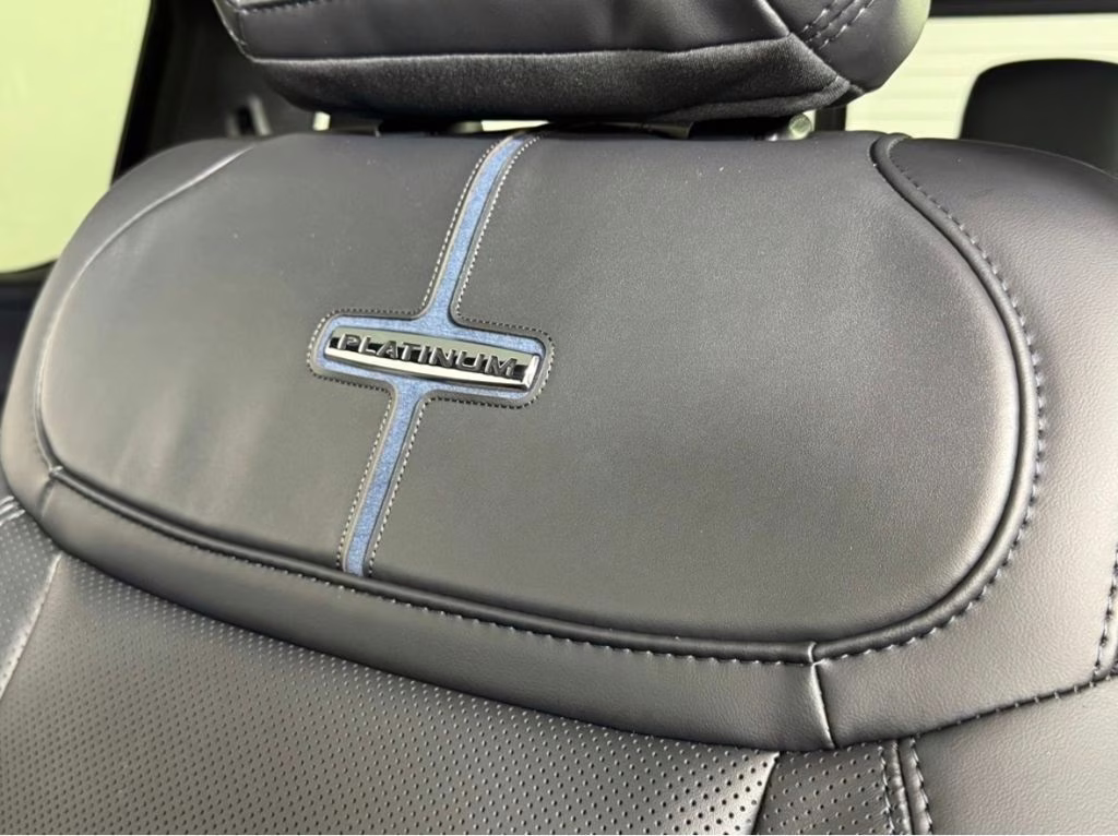 2026 Agate Black Metallic Ford Super Duty F-350 DRW Platinum 4X4 Truck