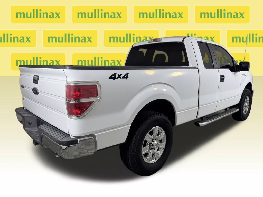 2010 Oxford White Ford F-150 XLT 4X4 Truck