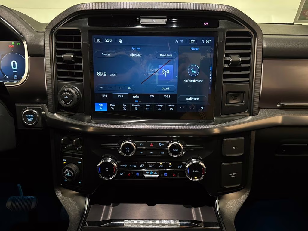 2026 Star White Metallic Tri-Coat Ford F-150 Platinum 4X4 Truck