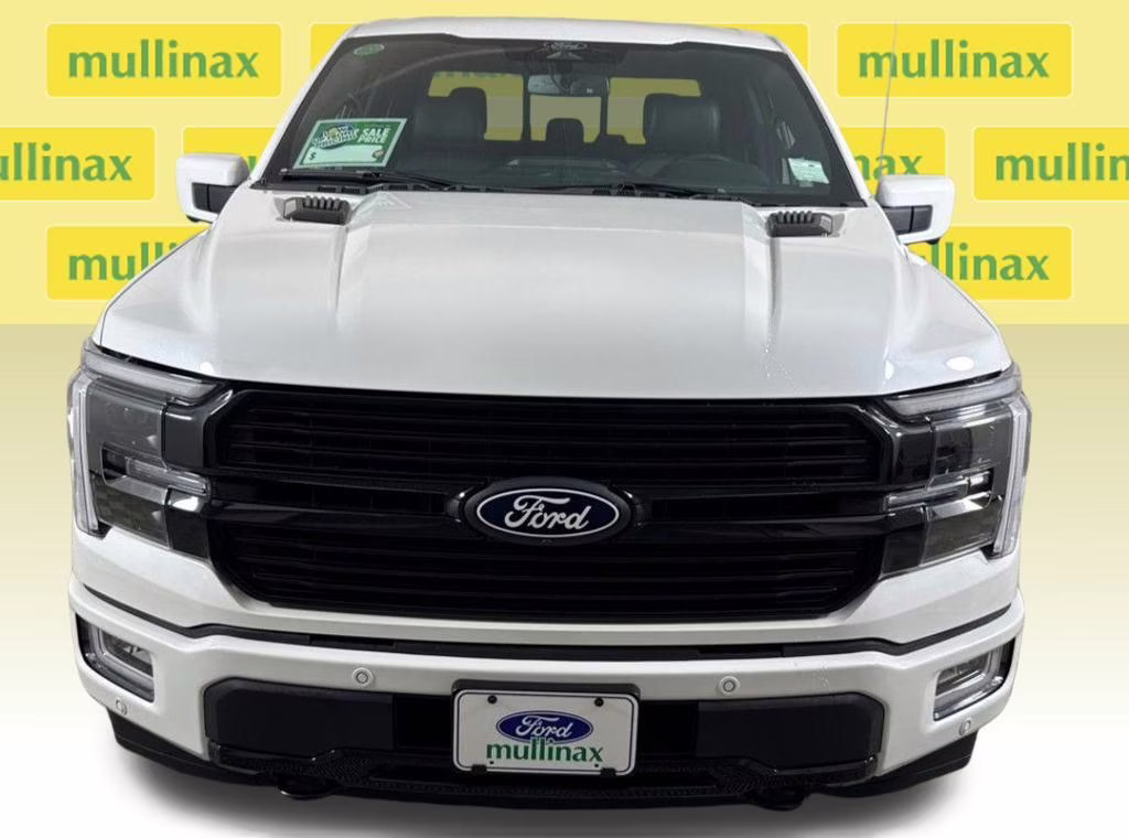 2026 Star White Metallic Tri-Coat Ford F-150 Platinum 4X4 Truck