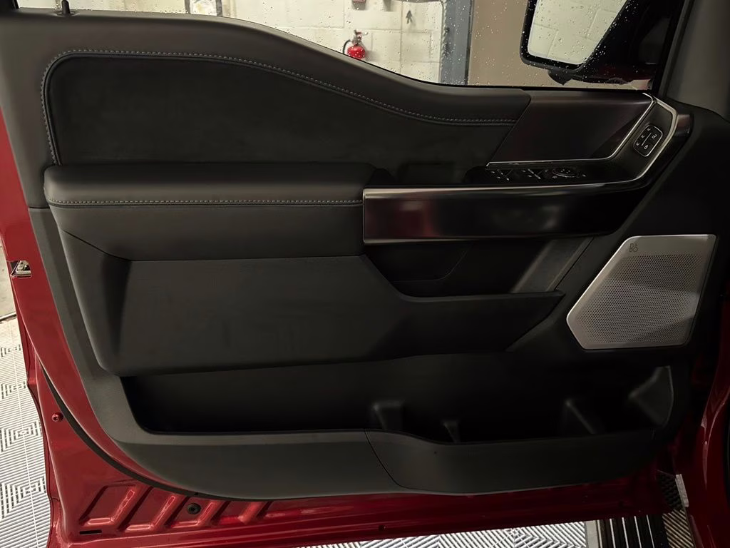 2025 Rapid Red Metallic Tinted Clearcoat Ford F-150 Platinum 4X4 Truck