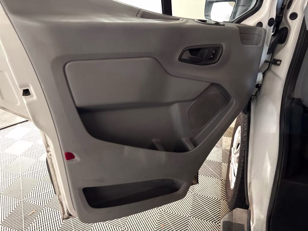 2018 Oxford White Ford Transit-250 Base RWD Van