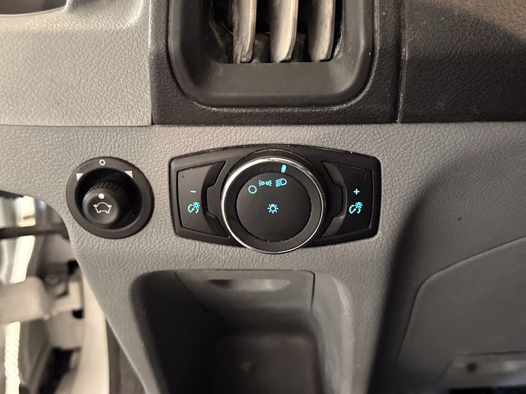 2018 Oxford White Ford Transit-250 Base RWD Van