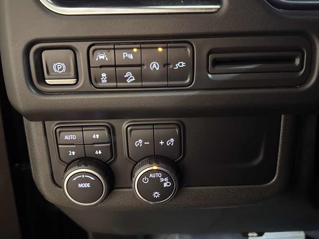 2022 Black Chevrolet Suburban Z71 4X4 SUV