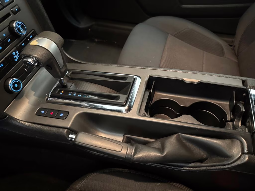 2012 Ingot Silver Metallic Ford Mustang V6 RWD Coupe