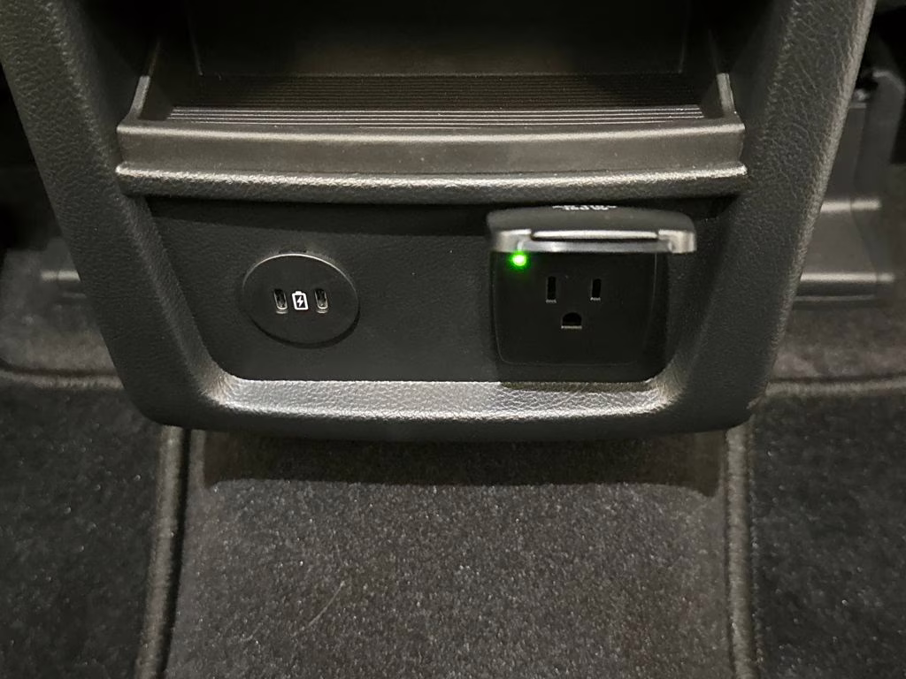 2024 Black Metallic Ford Edge SEL AWD SUV