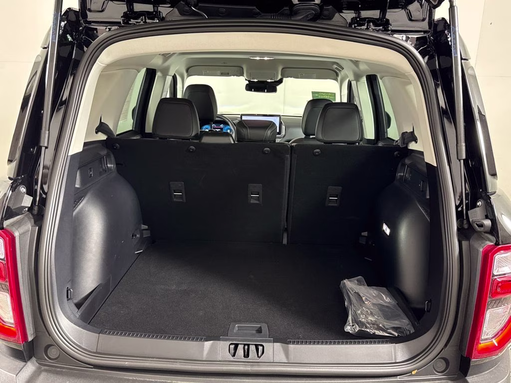 2025 Shadow Black Ford Bronco Sport Outer Banks 4X4 SUV