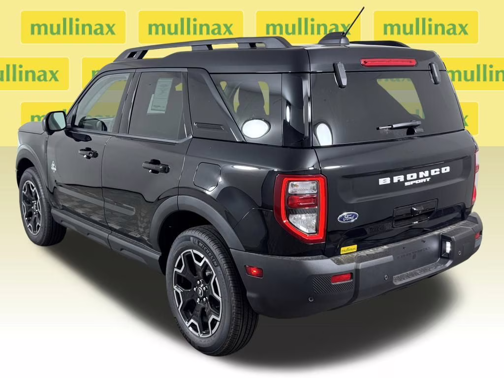 2025 Shadow Black Ford Bronco Sport Outer Banks 4X4 SUV