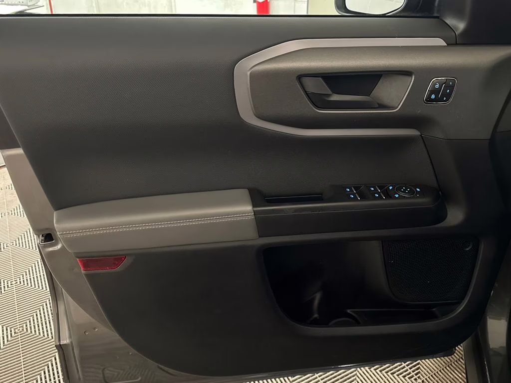 2025 Gray Metallic Ford Bronco Sport Badlands 4X4 SUV