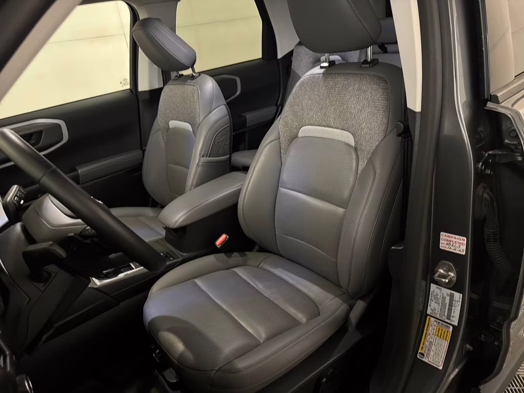 2025 Gray Metallic Ford Bronco Sport Badlands 4X4 SUV