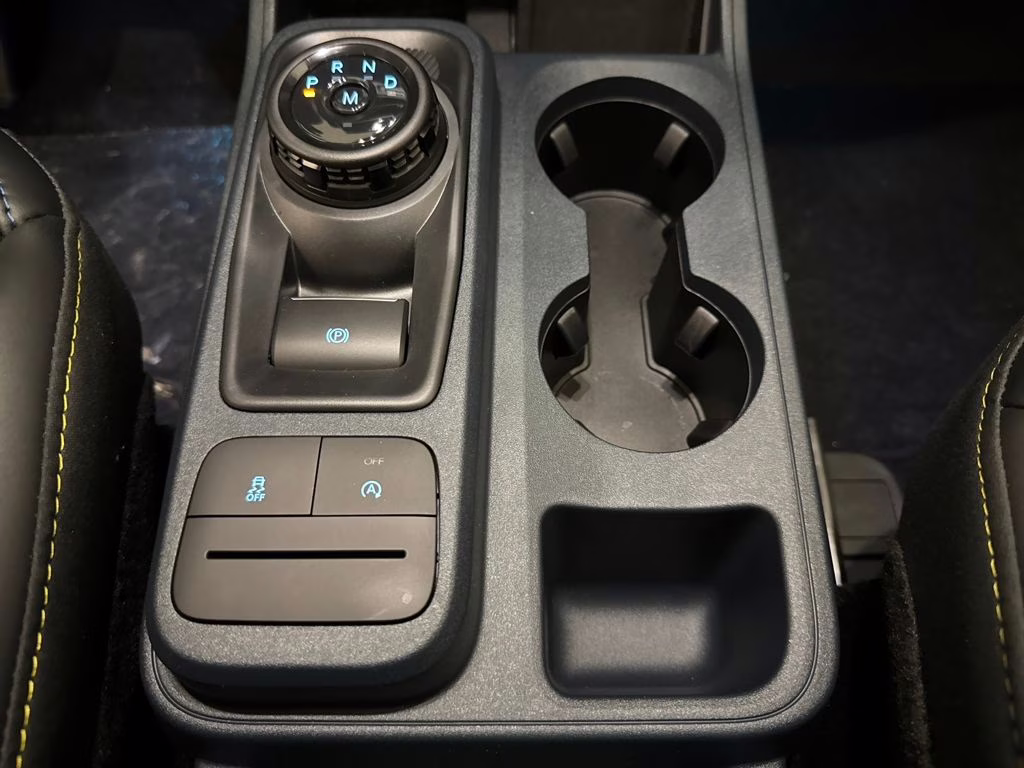 2025 Oxford White Ford Maverick LOBO AWD Truck