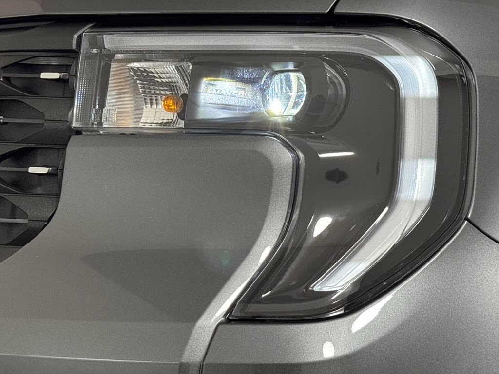 2025 Gray Metallic Ford Maverick Lariat AWD Truck