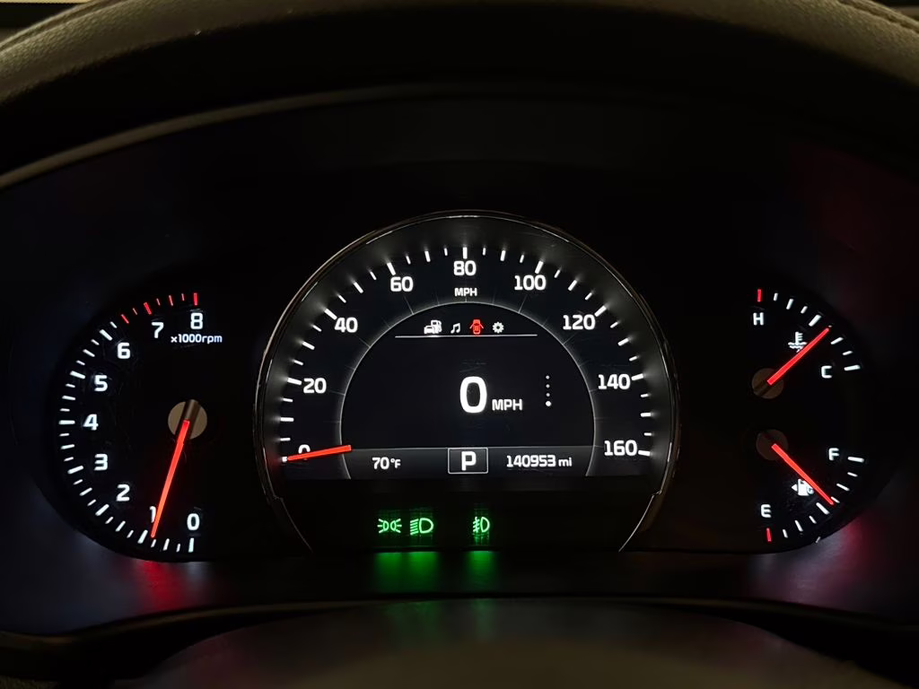 2018 Polished Walnut Kia Sorento EX FWD SUV