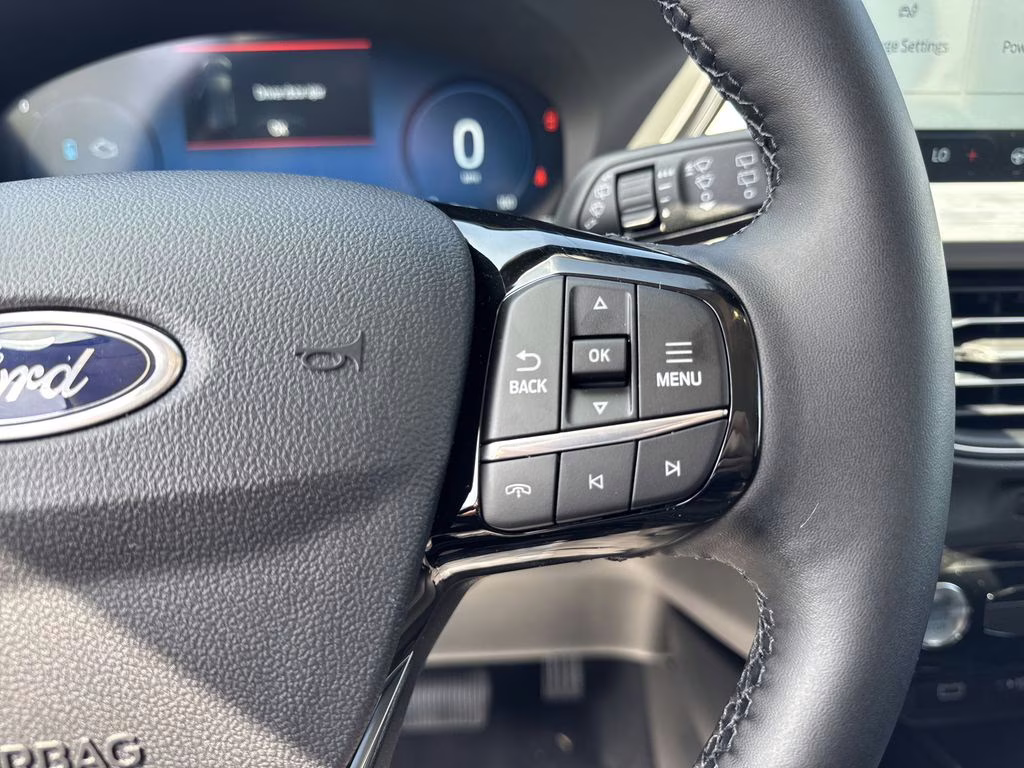 2025 White Metallic Ford Escape Plug-In Hybrid Base FWD SUV