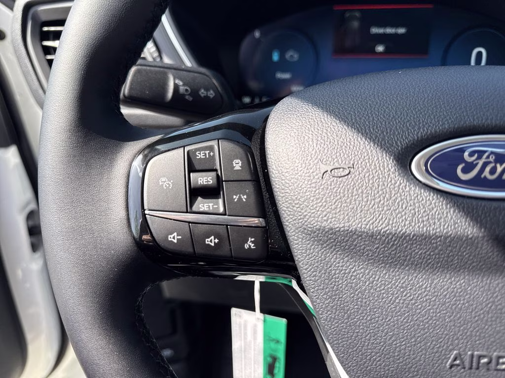 2025 White Metallic Ford Escape Plug-In Hybrid Base FWD SUV