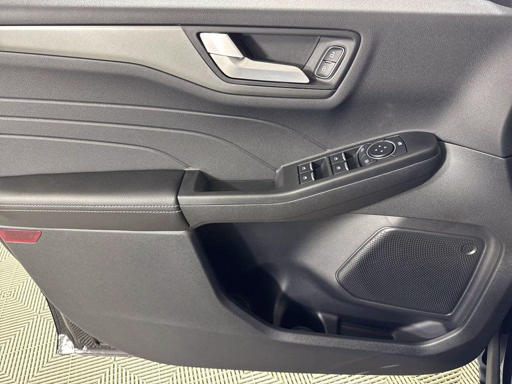 2025 Black Metallic Ford Escape Plug-In Hybrid Base FWD SUV