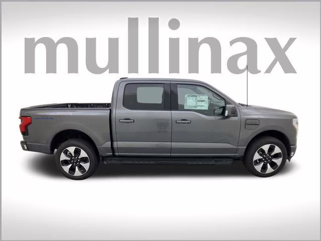 2023 Carbonized Gray Metallic Ford F-150 Lightning Platinum AWD Truck