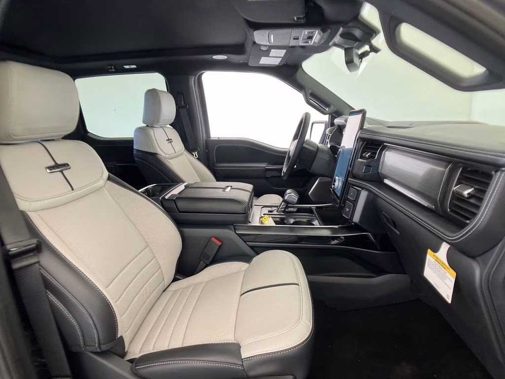 2023 Carbonized Gray Metallic Ford F-150 Lightning Platinum AWD Truck