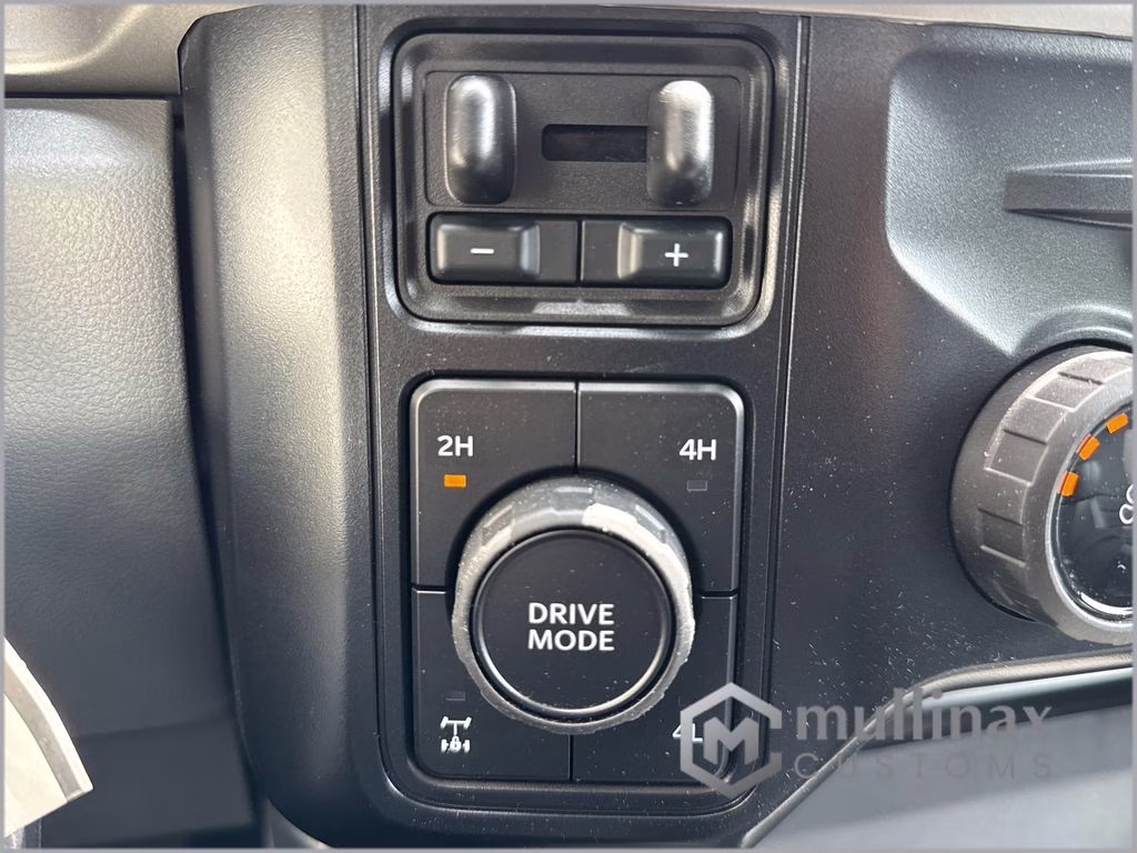 2026 Black Metallic Ford Super Duty F-250 SRW XLT 4X4 Truck
